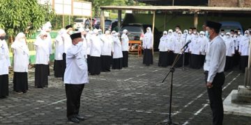 Memperingati Hari Amal Bhakti Kemenag ke 75, Kalijambe Laksanakan Upacara Terbatas dan Khotmil Quran