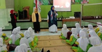 MPLS MTsN 2 Sragen Hadirkan Narasumber Lintas Sektoral