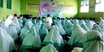 Tadarrus Khataman Al Quran Guru, Karyawan dan Siswa MIN 5 Sragen