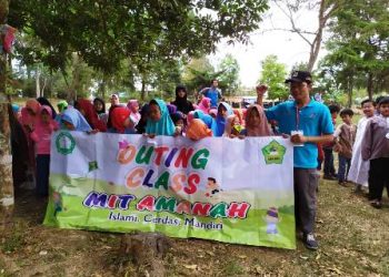 Pacu Adrenalin Siswa-siswi MIT AMANAH melalui Outbound di Lawu Resort, Tawangmangu