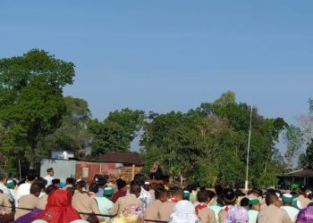 Guru dan Siswa MTsN 7 Sragen Berbondong Bondong Ikuti Sholat Istisqo