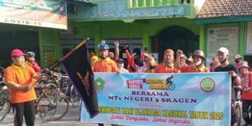 Peringati Hari Olahraga Nasional, MTsN 3 Sragen Adakan Gowes Bareng