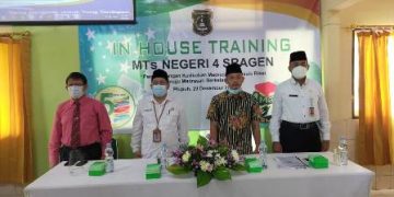 Ditunjuk Jadi Madrasah Riset, MTsN 4 Sragen Selenggarakan In House Training Pengembangan Kurikulum Berbasis Riset