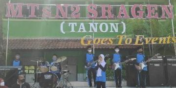 Usai PTS dan ANBK, MTsN 2 Sragen Launching Panggung Selfie