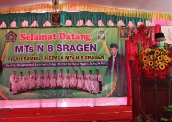 Tangis Haru Warnai Pisah Sambut Kepala MTsN 8 Sragen