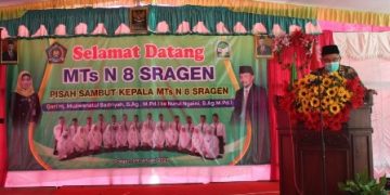 Tangis Haru Warnai Pisah Sambut Kepala MTsN 8 Sragen