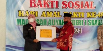 MAN 1 Sragen Selenggarakan Bakti Sosial di Masa Pandemi