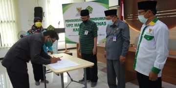 Wujudkan Aksi Perubahan Zakat, Kakankemenag dan Ketua Baznas Kukuhkan Pengurus UPZ Masjid dan Tandatangani MOU dengan MAN dan MTsN