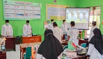 Upacara Virtual Warnai Puncak HSN 2021 MTsN 7 Sragen