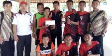 Tim Bola Voli MTs N Gemolong Sabet Juara 1 Bola Voli
