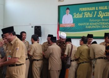 Kankemenag Sragen Adakan Pembinaan dan Halal Bihalal Kelurga Besar Kankemenag Sragen
