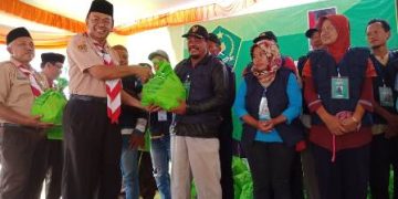 MTsN Plupuh Adakan Kemah Bakti