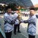 Penyerahan Piala dan Kue Tart Warnai Upacara Hari Guru Nasional MTsN 7 Sragen
