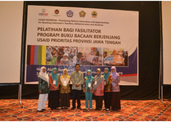 2 Guru Mi Jadi Fasilitator Program Buku Bacaan Berjenjang Kab. Sragen Mengikuti Tot Tingkat Jawa Tengah