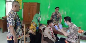 Cegah Stunting,Puskesmas Miri Periksa Peserta Didik MTsN 7 Sragen