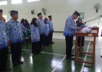Kankemenag Sragen Lantik Pejabat Eselon IV
