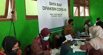 Sambut PTM, Siswa Siswi MTs Negeri 1 Sragen Bekali Diri Dengan Vaksinasi Covid-19