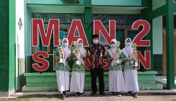 Makin Kreatif Dalam Pembelajaran, 4 Siswa MAN 2 Sragen Raih Medali Tingkat Nasional