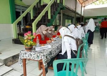 MTs Negeri 3 Sragen Sukses Gelar Vaksinasi Tahap 2