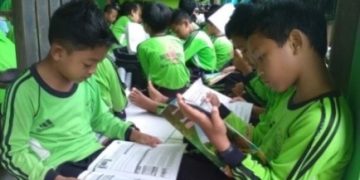 Meningkatkan Minat Baca Siswa, MIN Jono Rutinkan Membaca Bersama