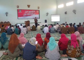 Kankemenag Sragen Gelar Acara Peneguhan Pancasila Bagi Jajarannya