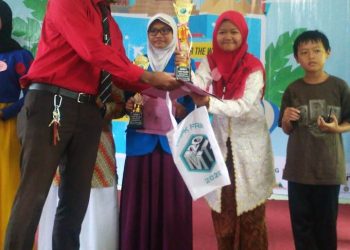 Siswa MTsN 2 Sragen Raih Juara Story Telling Se Jawa Bali