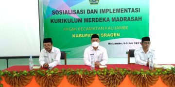 Jelang Tahun Pelajaran Baru, KKM MI Kalijambe Adakan Sosialisasi Kurikulum Merdeka