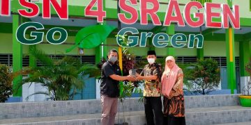MTsN 4 Sragen Satu-Satunya Sekolah di Sragen yang Terpilih Mengikuti Program Green Movement dari Solo Pos