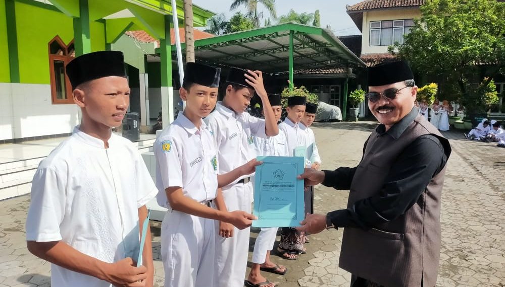 Santri Bagus dan Santriwati Ayu Warnai HSN Tahun 2022 MTsN 2 Sragen
