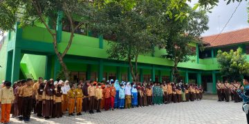 Ratusan Siswa Semarakkan Milad ke 27 MTsN 6 Sragen