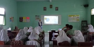 KIR MAN 2 Sragen Hadirkan Alumni Berprestasi dalam Bincang Ilmiah Strategi Menulis Esai