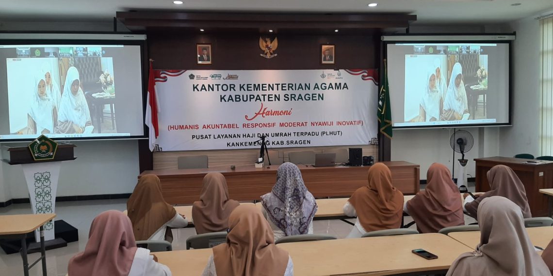 DWP Kemenag Sragen Ikuti Pengajian Bulanan DWP Kemenag RI Secara Virtual