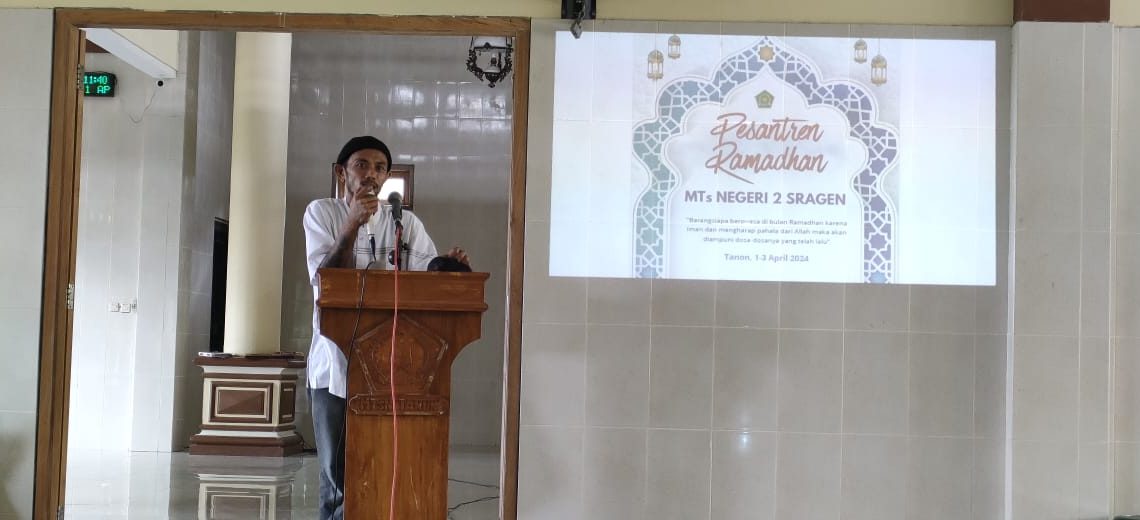 Pesantren Ramadan Penuh Inspirasi, MTs Negeri 2 Sragen Hadirkan Sutradara Film “Berandal Sarungan”