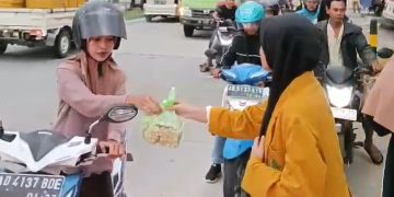Berbagi Berkah di Bulan Ramadan MAN 3 Sragen Gelar Bagi Takjil dan Tarawih Keliling