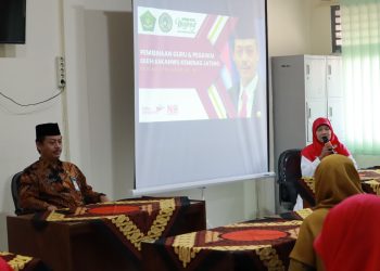 Jangan Lelah Agar Menjadi Berkah! Pesan Moral Kakanwil Kemenag Jateng Saat Pembinaan Guru dan Pegawai MAN 1 Sragen