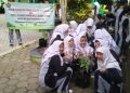 MTsN 8 Sragen Gelar P5 dan P2RA dengan Menanam Berbagai Jenis Sayuran