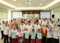 Kankemenag Sragen Berikan 216 Paket Santunan di Hari Lebaran Yatim