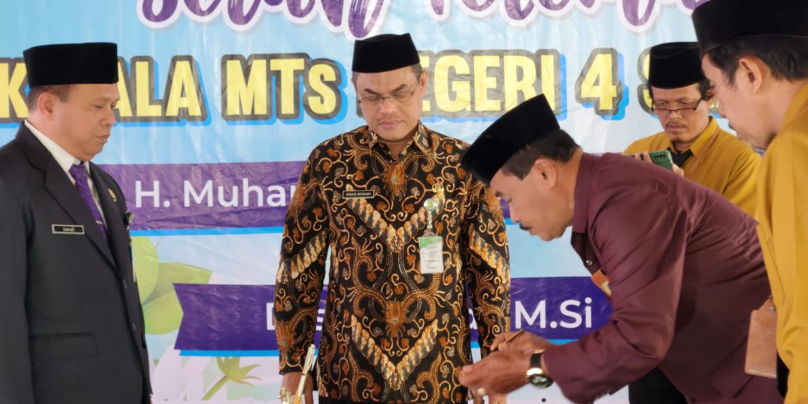 Terima Mandat Sebagai Kepala MTsN 4 Sragen, Sardi Siap Lanjutkan Program Madrasah