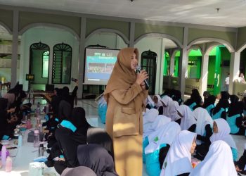 Ratusan Siswa dan Siswi MAN 1 Sragen ikuti Gerakan Aksi Bergizi Serentak di Hari Remaja Internasional