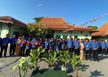 Peringati HUT Kemerdekaan RI ke 79, Kantor Kementerian Agama Kabupaten Sragen Serahkan 137 Satya Lencana