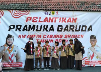 Siswa MIT Amanah Ngrampal Dilantik Sebagai Pramuka Garuda