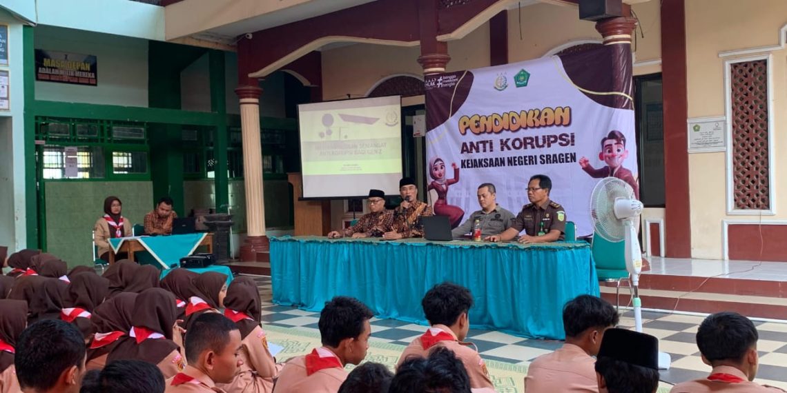 MAN 2 Sragen Ajak Siswa Madrasah Budayakan Anti Korupsi Sejak Dini