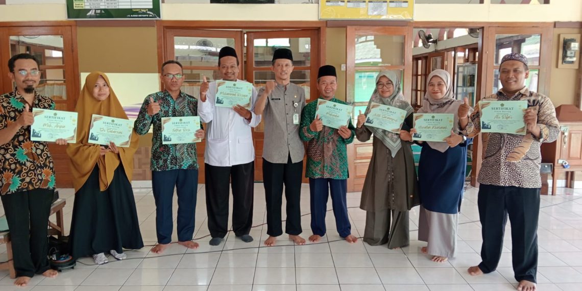 Tutup Pelatihan, Kepala KUA Sidoharjo Tegaskan Bahwa Pelatihan Hisab Rukyat untuk Tingkatkan Layanan Masyarakat