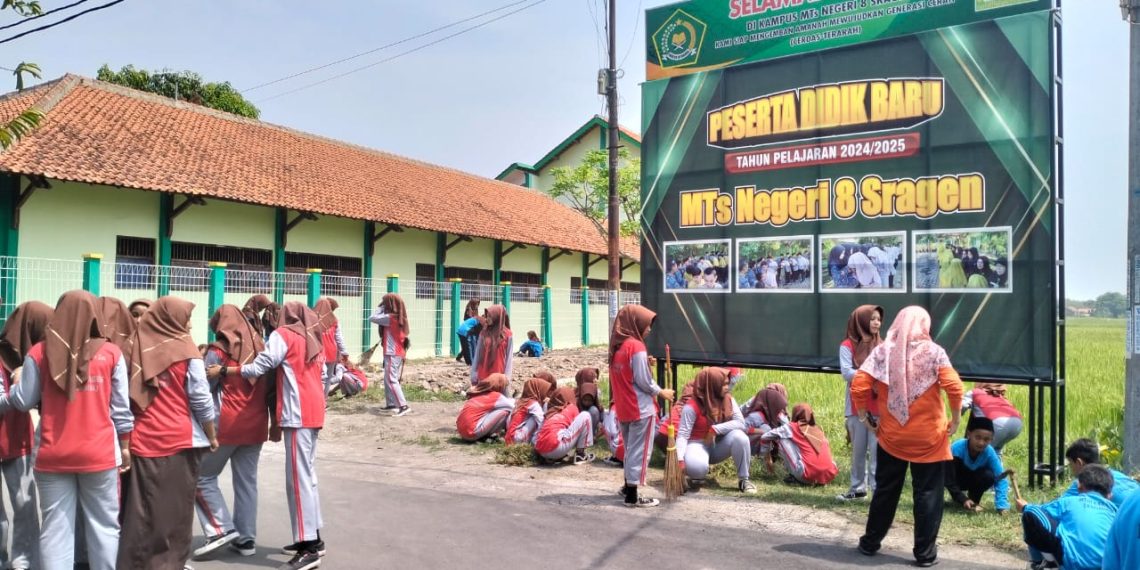 MTsN 8 Sragen Membangun Kesadaran Kebersihan di Lingkungan Madrasah