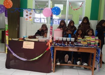 Gelar Market Day, Siswa MTsN 8 Sragen Tunjukkan Kreasi dan Inovasi