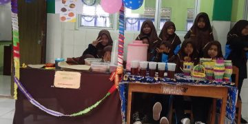 Gelar Market Day, Siswa MTsN 8 Sragen Tunjukkan Kreasi dan Inovasi