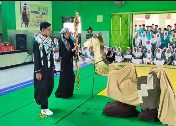 Fashion Show Busana Muslim dan Drama Warnai Lomba Antarkelas di Masa Jeda