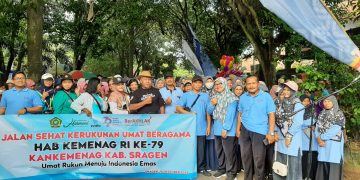 Lepas Ribuan Peserta Jalan Sehat, Wakil Bupati Sragen Harapkan Semua Warga Masyarakat Selalu Menjaga Kerukunan