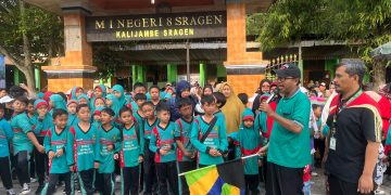 MIN 8 Sragen Sukses Gelar Jalan Sehat Sakinah ke-3, Sareng-Sareng Keluarga ing Madrasah