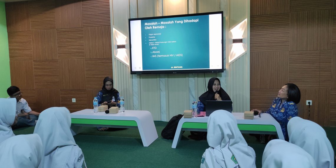 Hindari Dampak Pergaulan Bebas, MAN 1 Sragen Adakan Penyuluhan Kesehatan Reproduksi